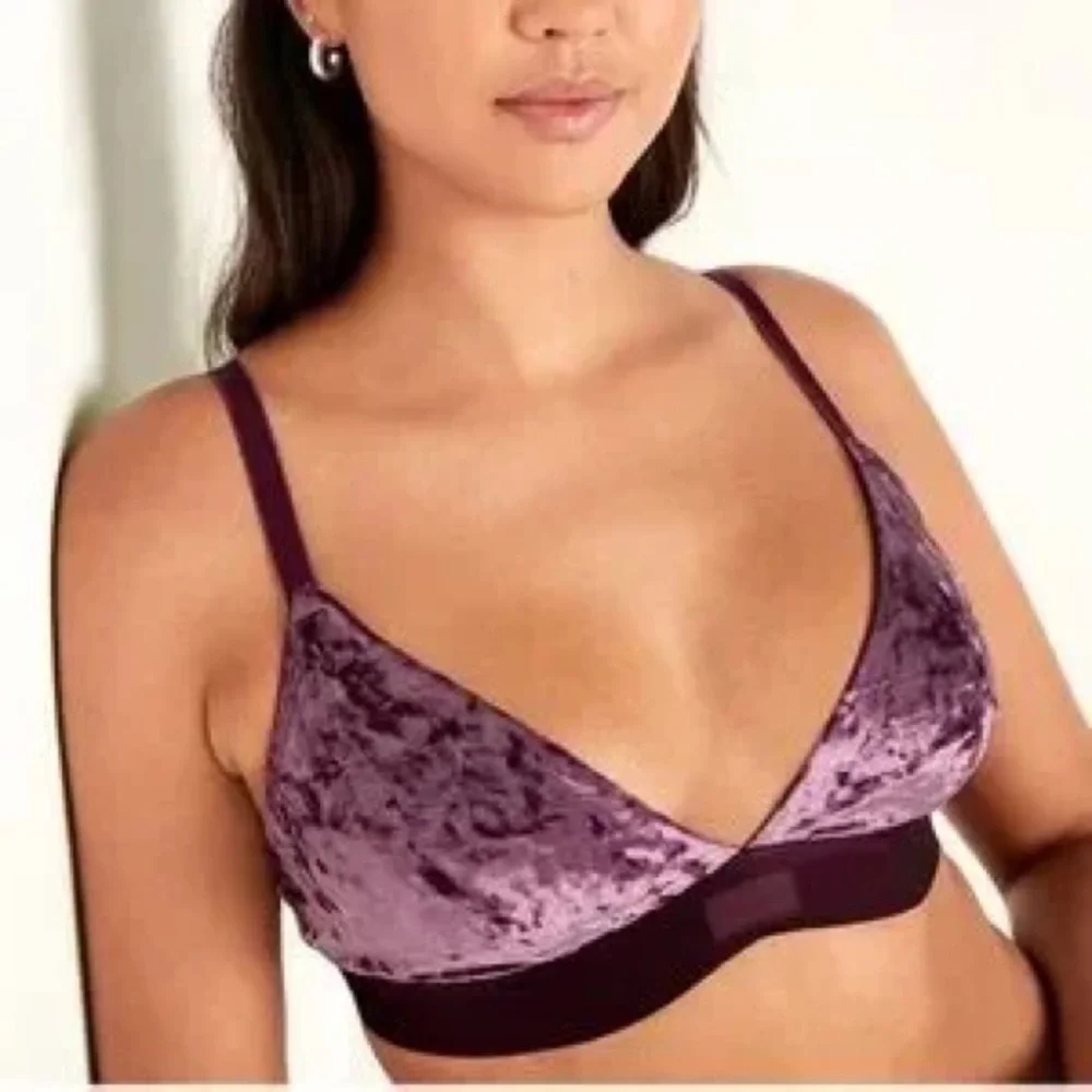 Victoria’s Secret Pink Purple Velvet Triangle Bralette Small